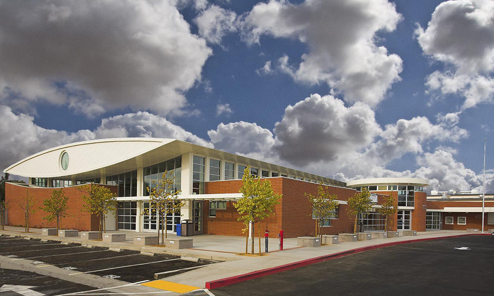 Cahill Contractors Athletic Facilities Experience: De La Salle High School