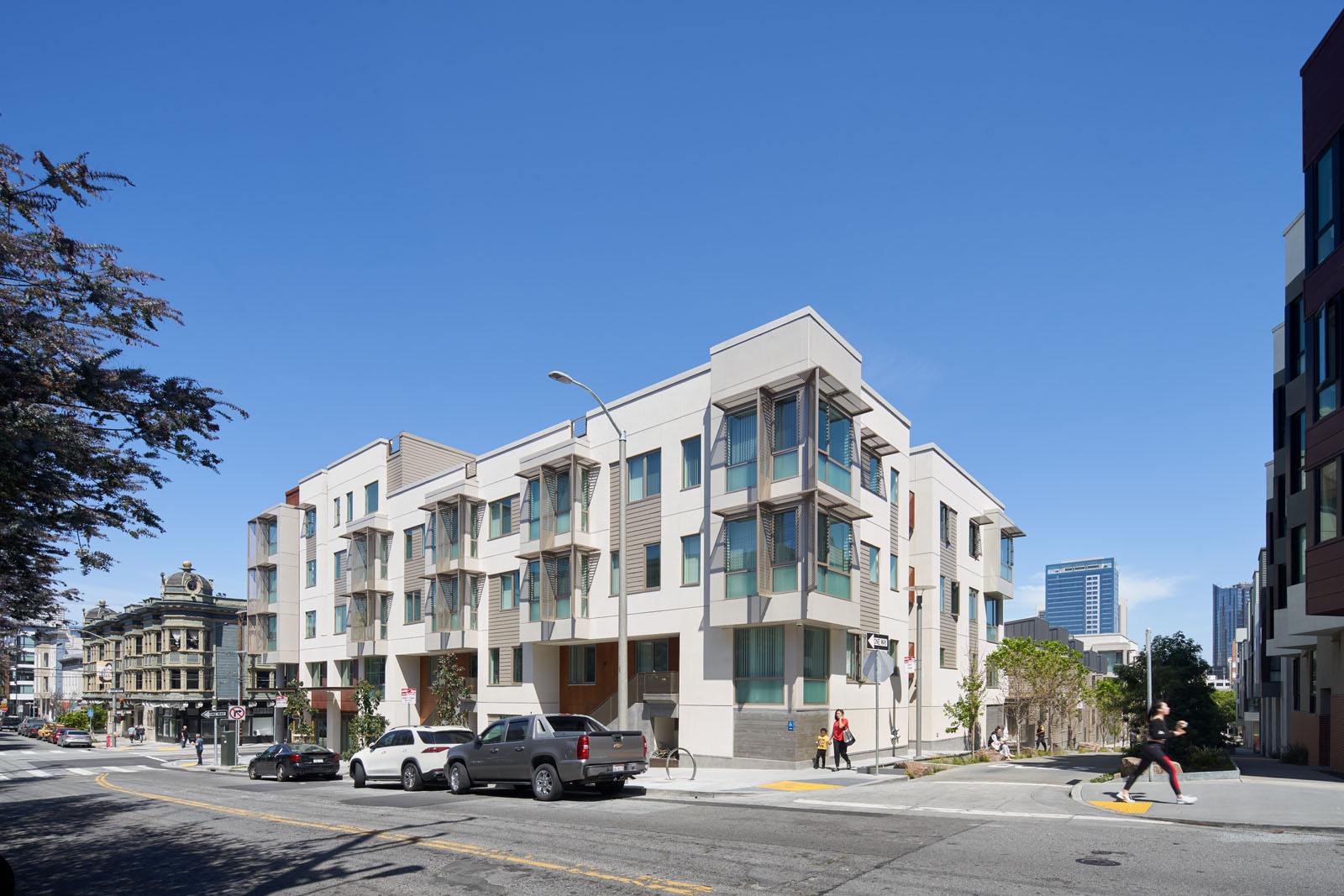 Cahill Contractors Affordable Housing Experience: 455 Fell/Parcel O