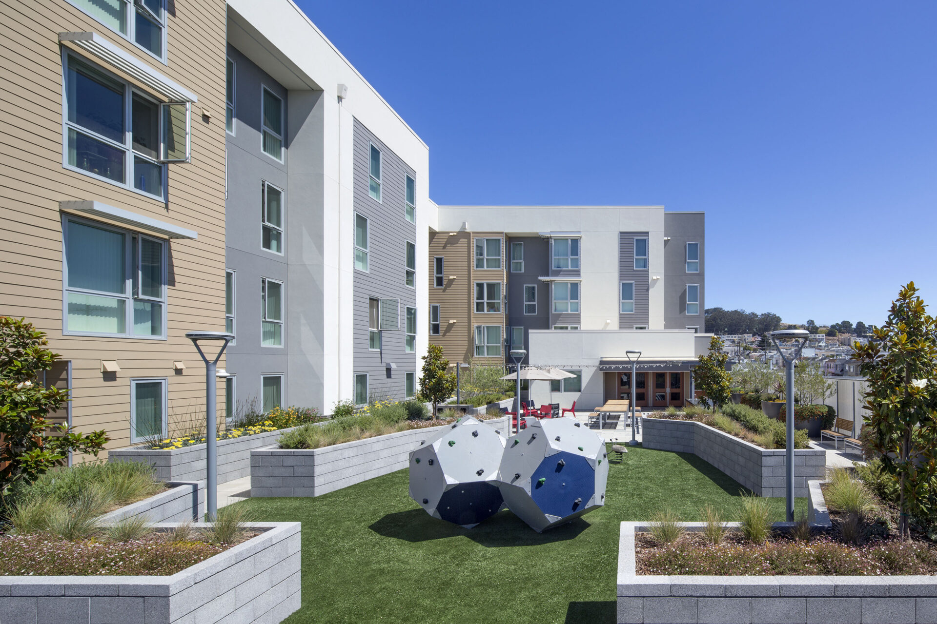 Cahill Contractors Affordable Housing Experience: Sunnydale Parcel Q